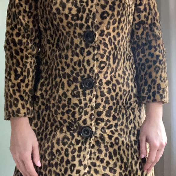 SOLD Mango leopard print faux fur coat - Picture 6 of 11